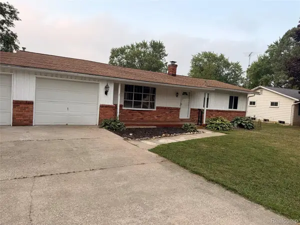 5347 Mapletree Drive, Flint, MI 48532