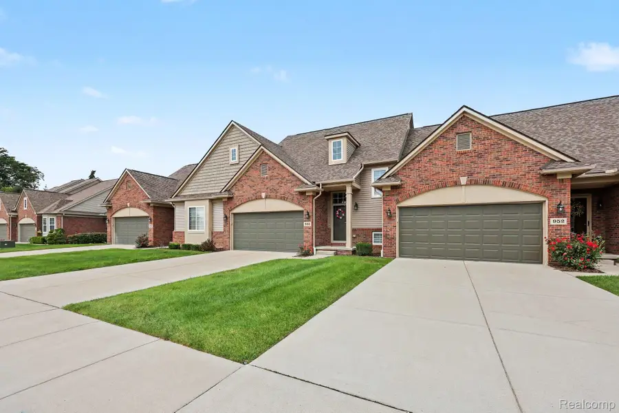 950 Sloane Court, White Lake, MI 48386 - #2