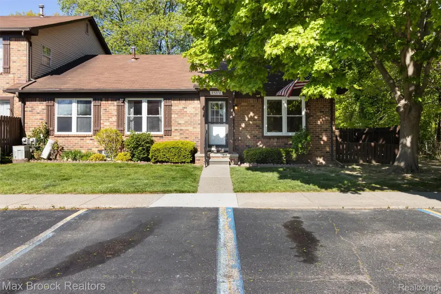 35278 Bristlecone, Clinton Township, MI 48035 - #3