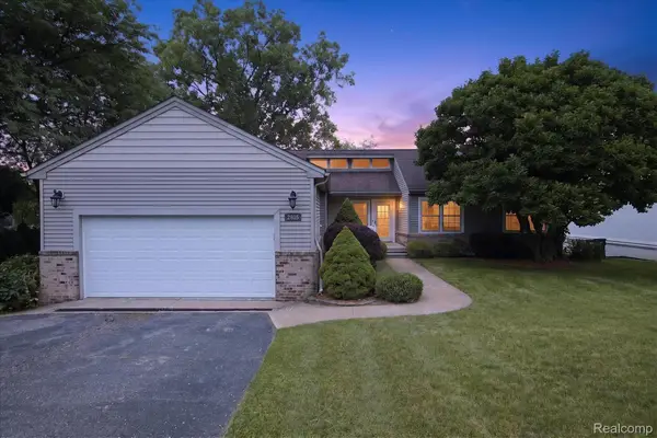 2805 Coral, Brighton, MI 48114
