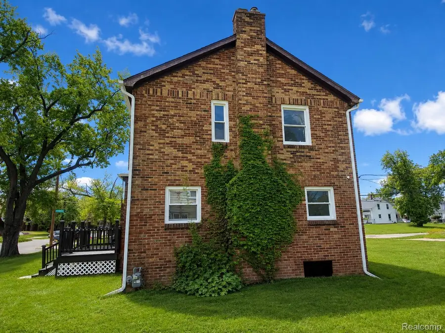 14205 Strathmoor Street, Detroit, MI 48227 - #3