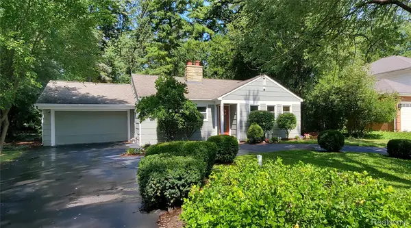 2374 Rutherford Road, BloomfieldHills, MI 48302