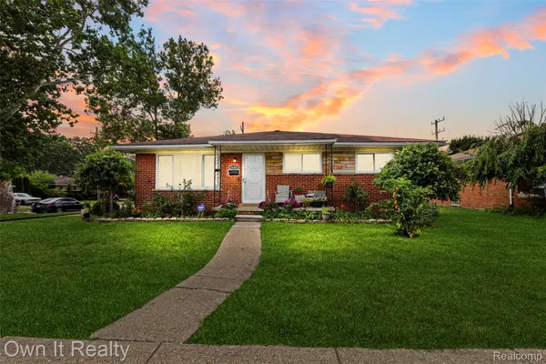 26321 Midway Street, DearbornHeights, MI 48127