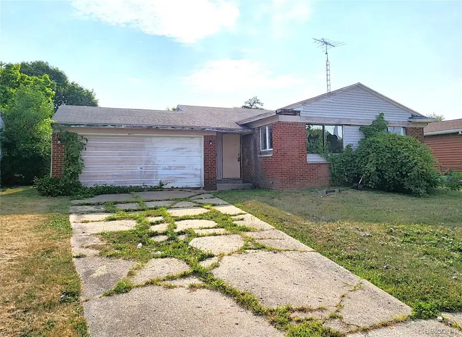 6104 Hilton Lane, Beecher, MI 48458 - #2