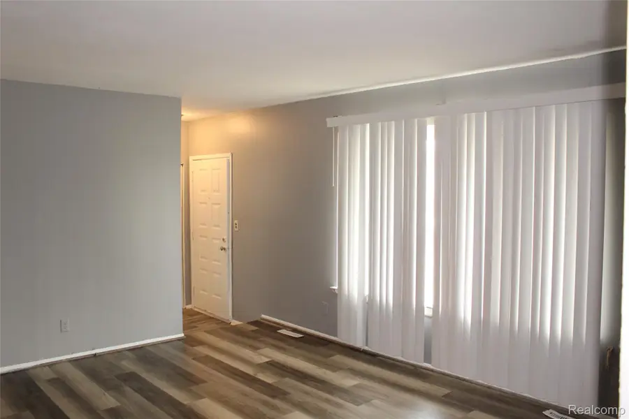 2080 Flamingo Drive, Beecher, MI 48458 - #3