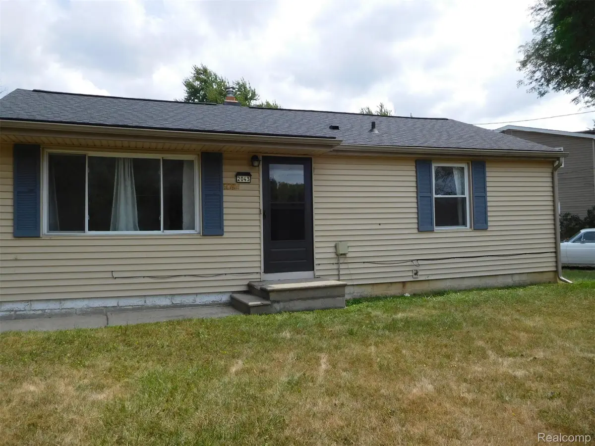 2043 Hillsdale Drive, Davison, MI 48423 - #1