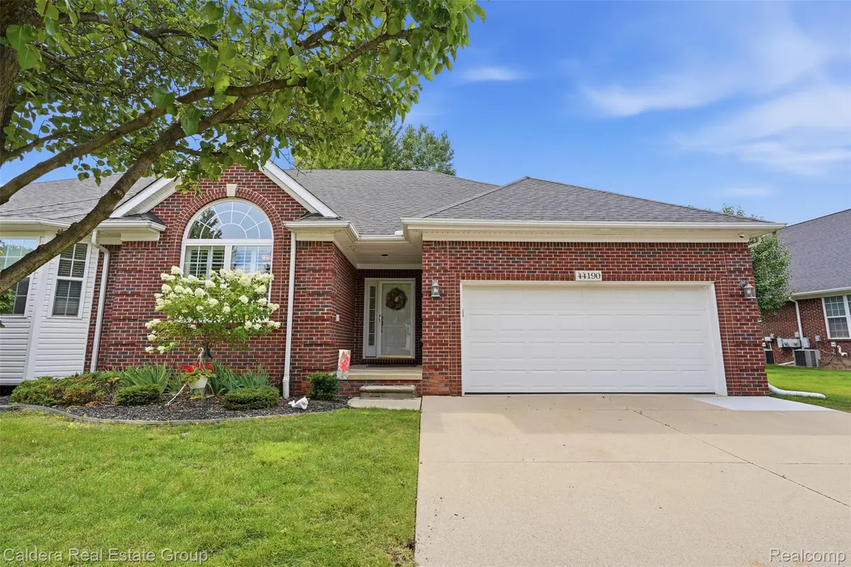 44190 Orion Drive, Sterling Heights, MI 48314 - #1