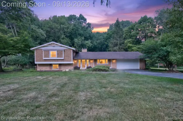 2737 N Wagner Road, AnnArbor, MI 48103