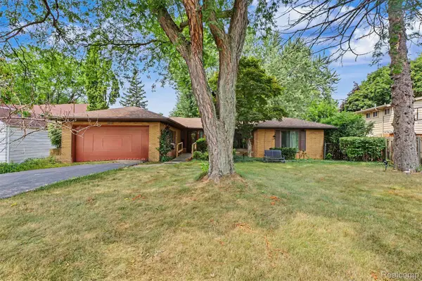 3216 Circle Drive, Flint, MI 48507