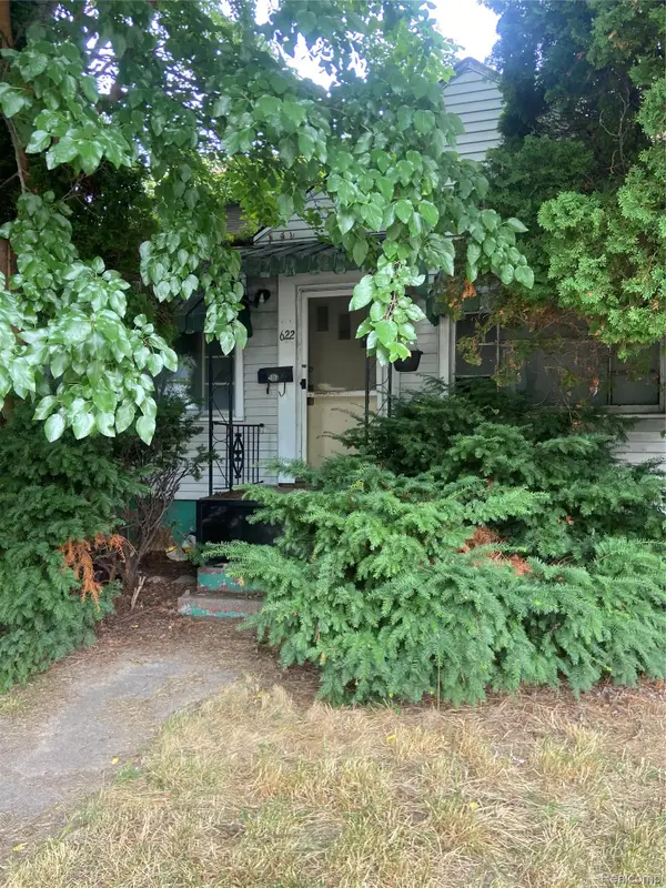 622 W Atherton Road, Flint, MI 48507
