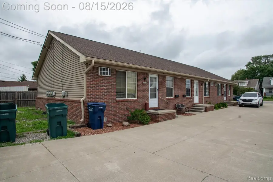 1518 Hanover Street, Lincoln Park, MI 48146 - #3