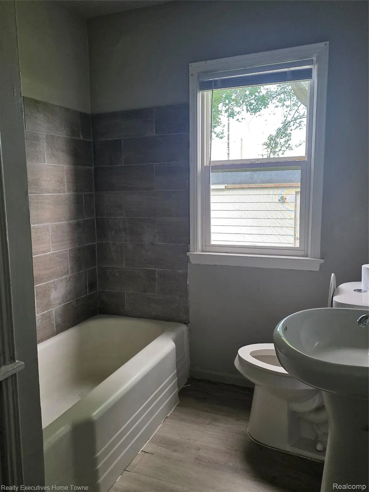16409 Owen Avenue, Eastpointe, MI 48021 - #1