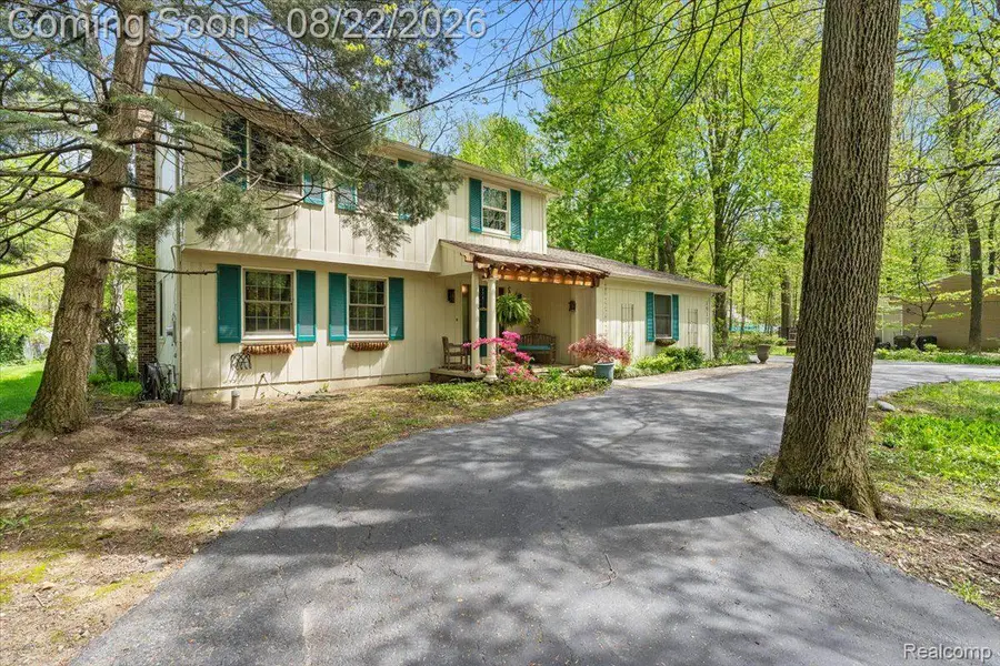 19177 Meridian Road, Grosse Ile, MI 48138 - #2