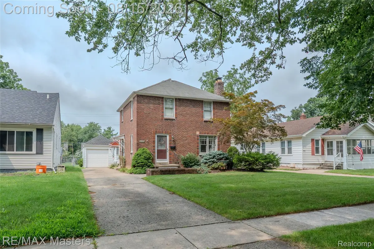 29386 Walnut Street, Flat Rock, MI 48134 - #1