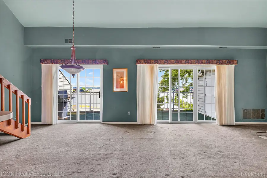 3559 Port Cove Drive #27, Waterford, MI 48328 - #3