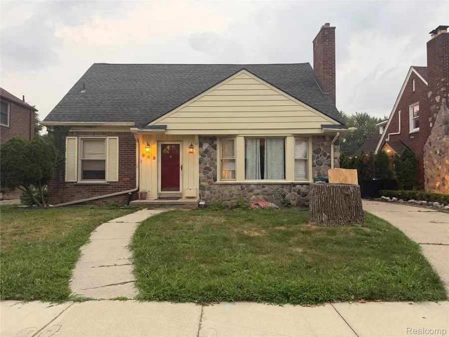 649 Meridan Street, Dearborn, MI 48124 - #3