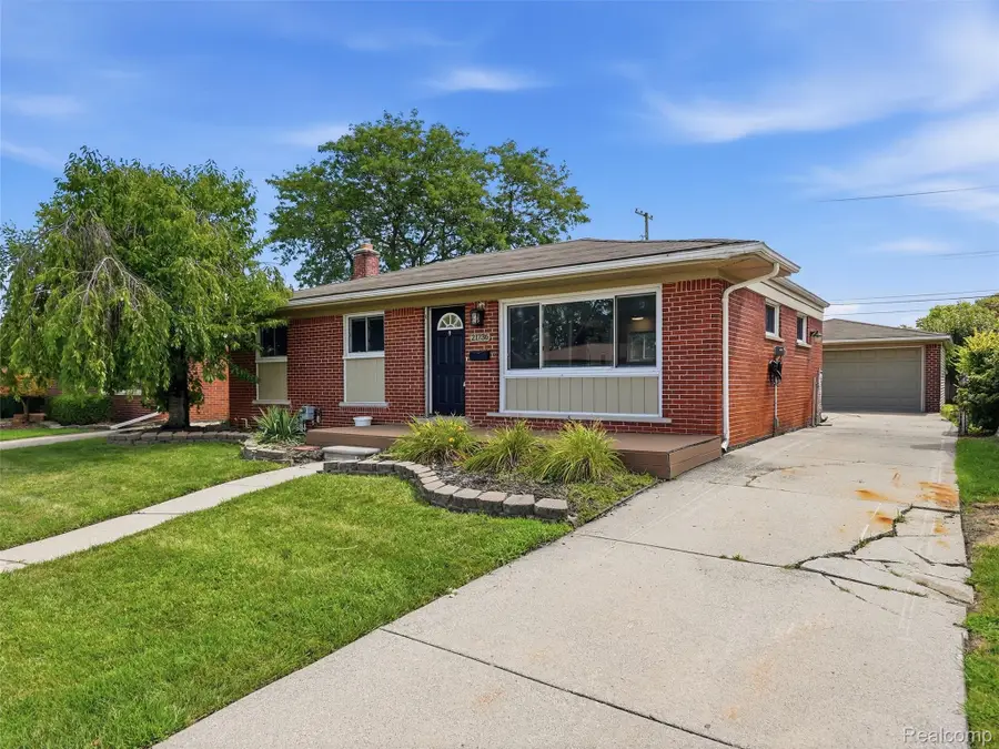 21736 Timberidge Street, Saint Clair Shores, MI 48082 - #3