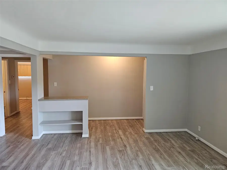 23091 Sussex Street, Oak Park, MI 48237 - #3