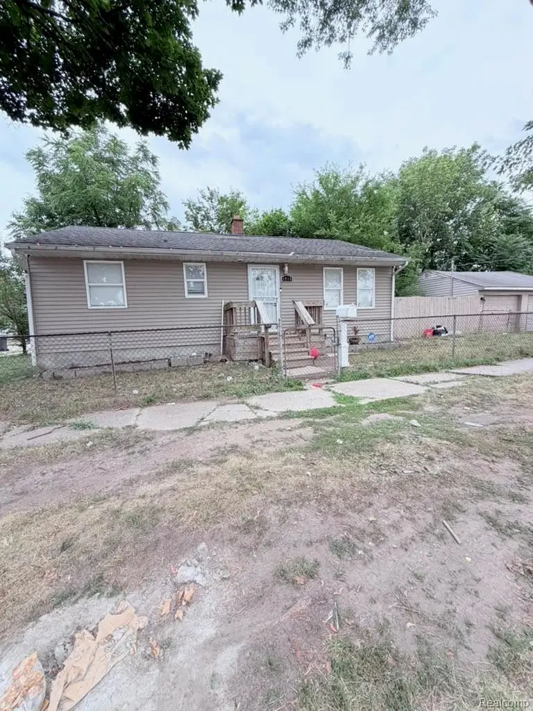 1414 N Vernon Avenue, Flint, MI 48506 - #1