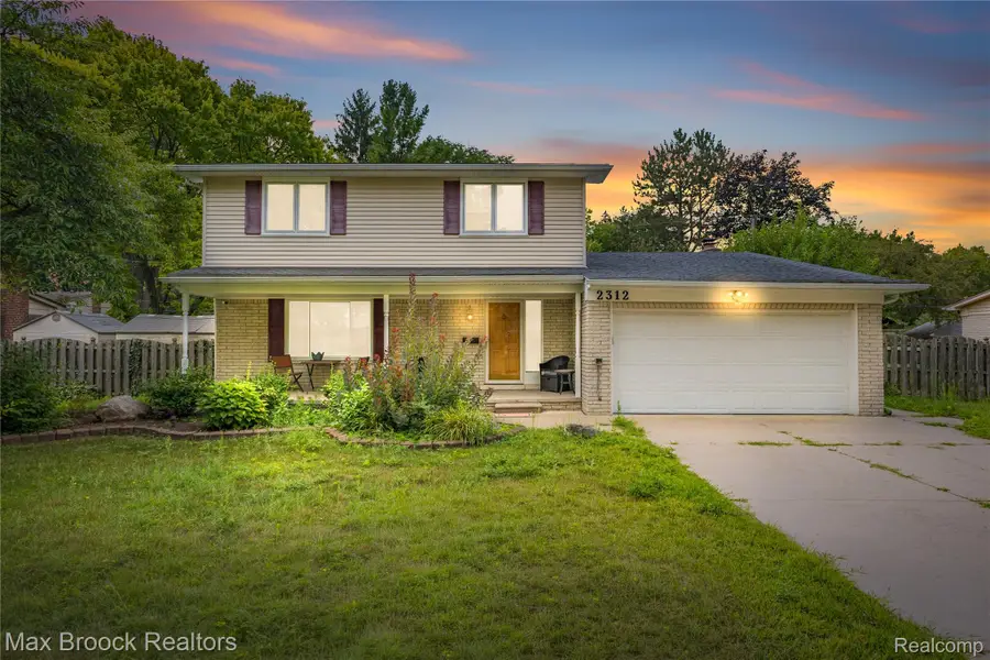 2312 Hillcrescent Drive, Troy, MI 48085 - #2