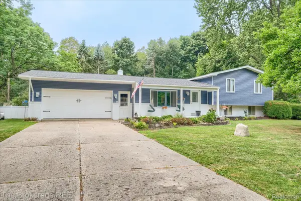 2127 Holly Tree Drive, Davison, MI 48423