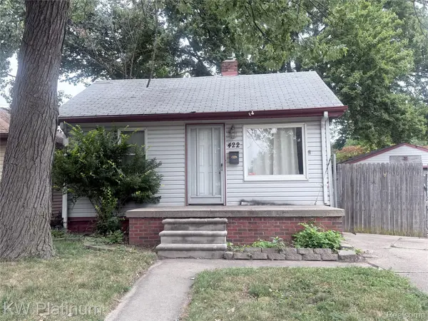 422 W Goulson Avenue, HazelPark, MI 48030