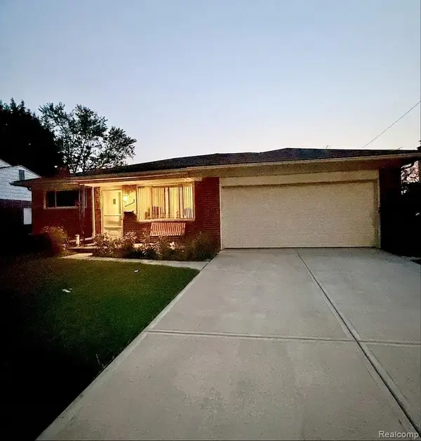 29641 Walker Drive, Warren, MI 48092