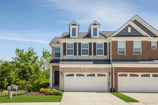 43583 Chancellor Lane, Novi, MI 48375
