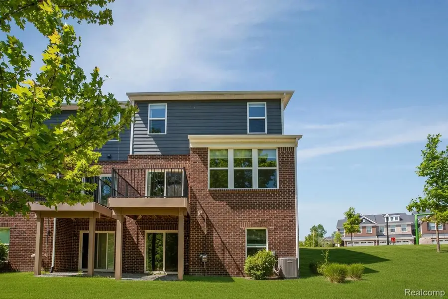 43583 Chancellor Lane, Novi, MI 48375 - #3