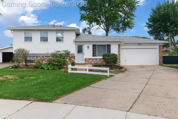16296 Picton Court, ClintonTownship, MI 48038
