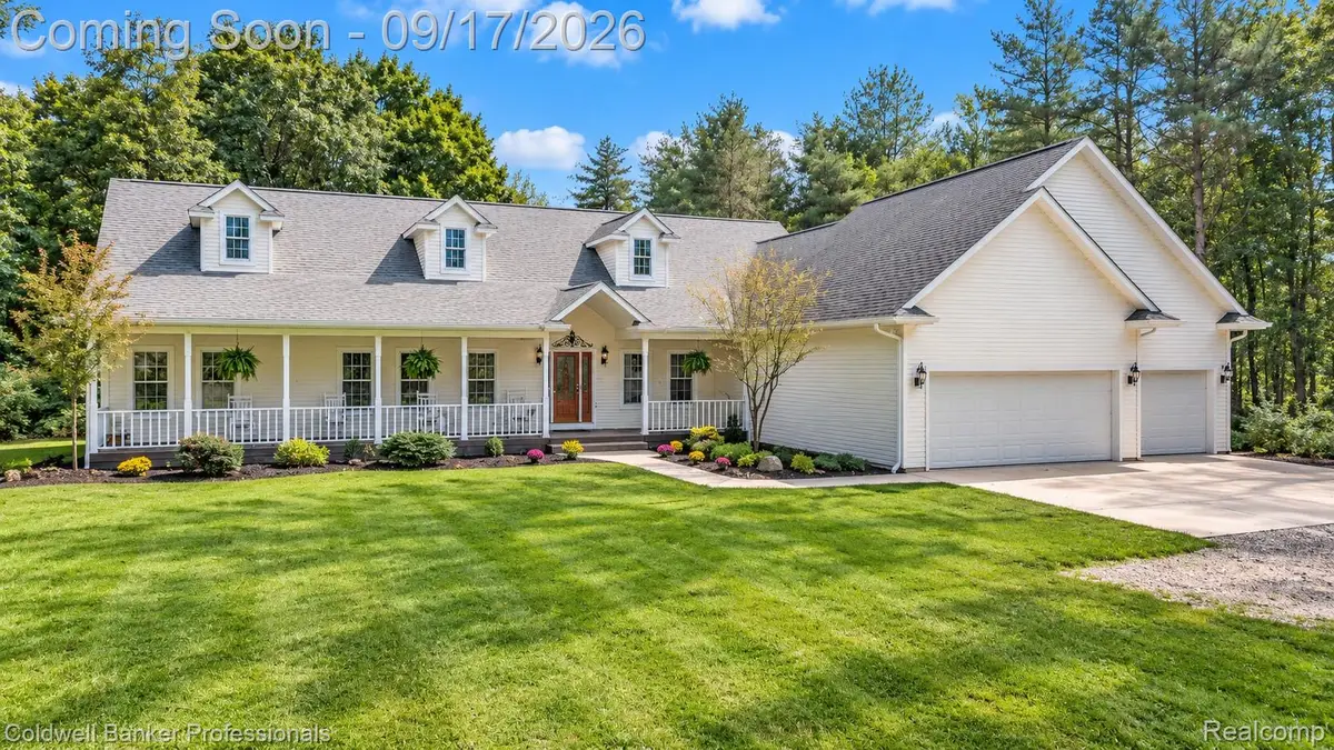 575 Lake George Road, Oakland, MI 48363 - #1