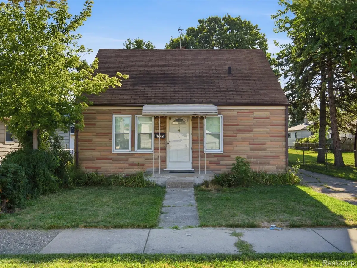 26210 Clancy Street, Roseville, MI 48066 - #1