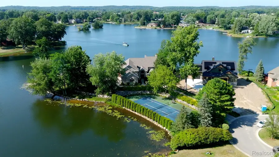 9669 Steephollow Drive, White Lake, MI 48386 - #2