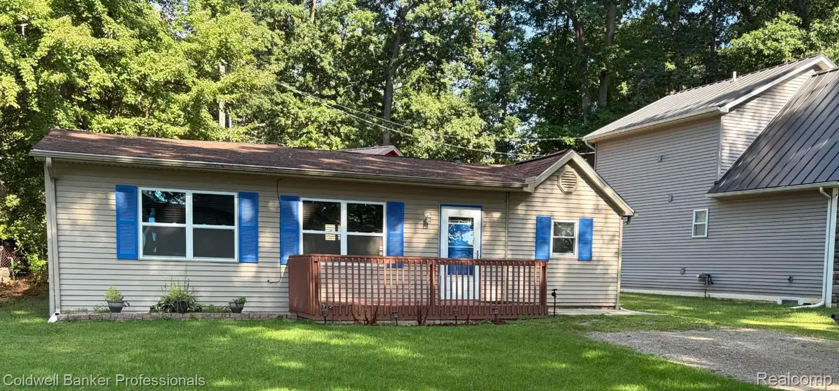 270 Indian Trail, Columbiaville, MI 48421 - #1