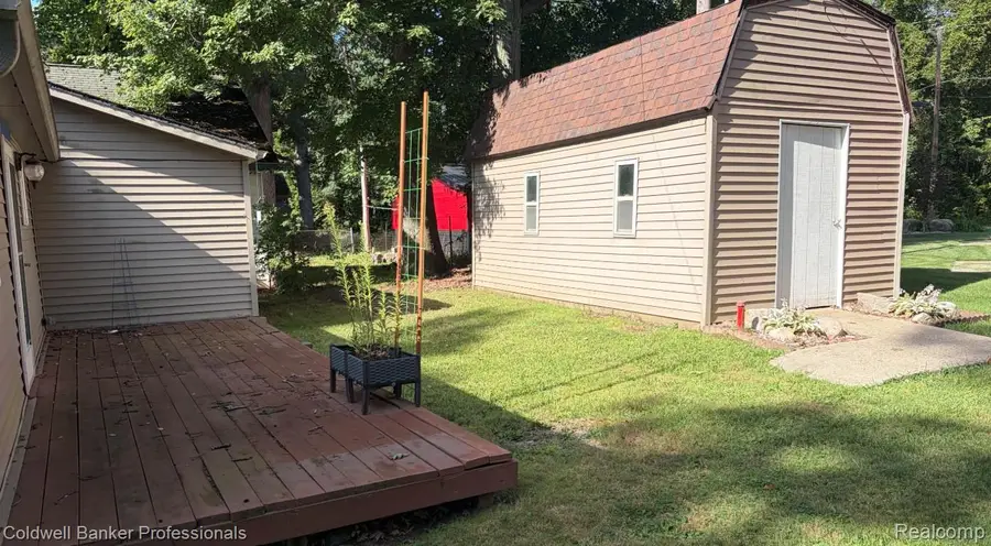 270 Indian Trail, Columbiaville, MI 48421 - #2