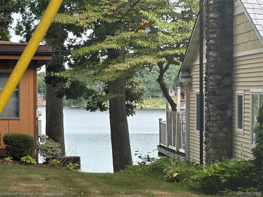 270 Indian Trail, Columbiaville, MI 48421 - #3