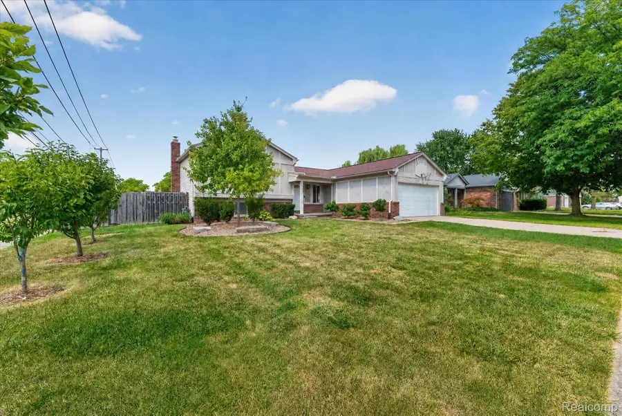 1686 Heritage Drive, Canton, MI 48188 - #3