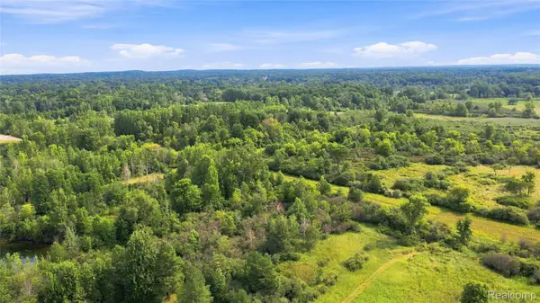 1705 S Sashabaw Road, Ortonville, MI 48462