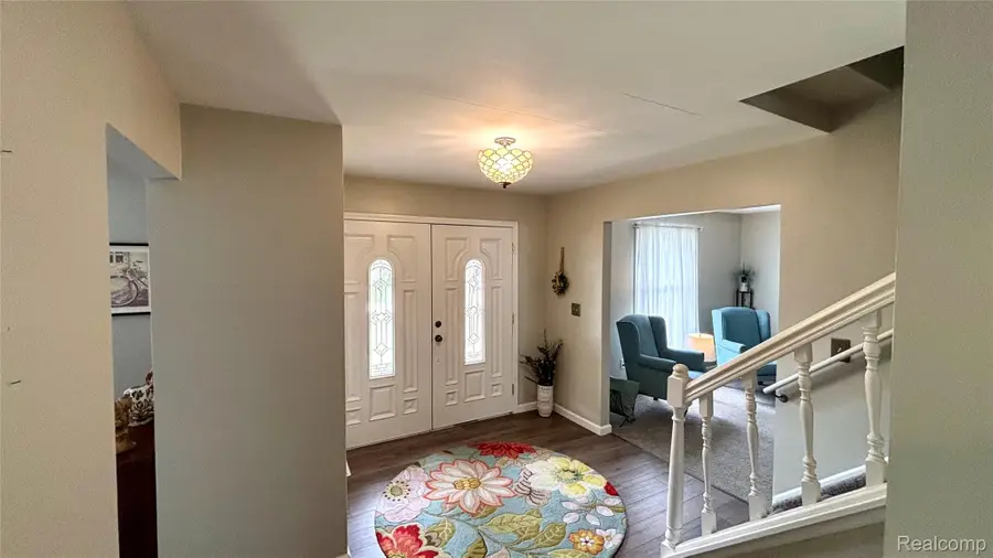 44783 Lake Crest Drive, Van Buren, MI 48111 - #2