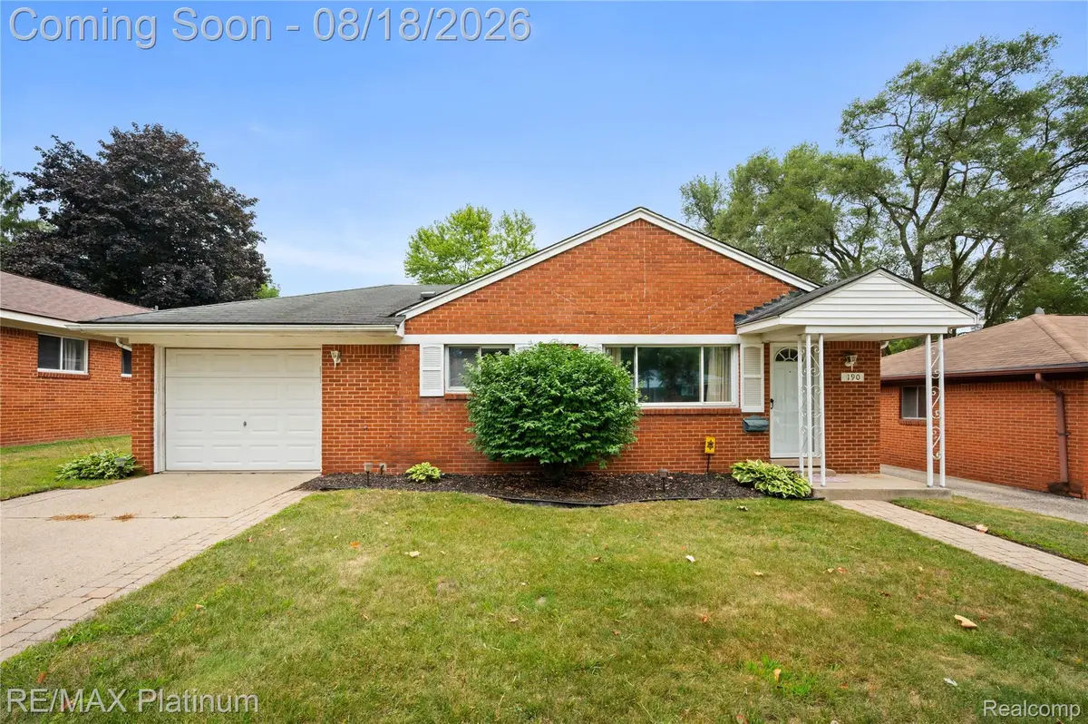 190 N Noble Street N, Milford, MI 48381 - #1