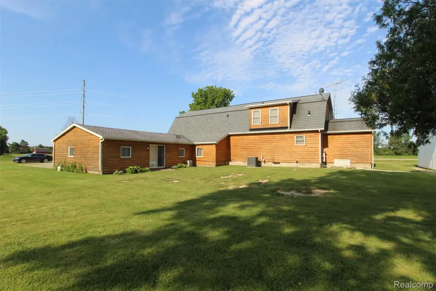 2568 Valentine Road, Lapeer, MI 48446 - #2