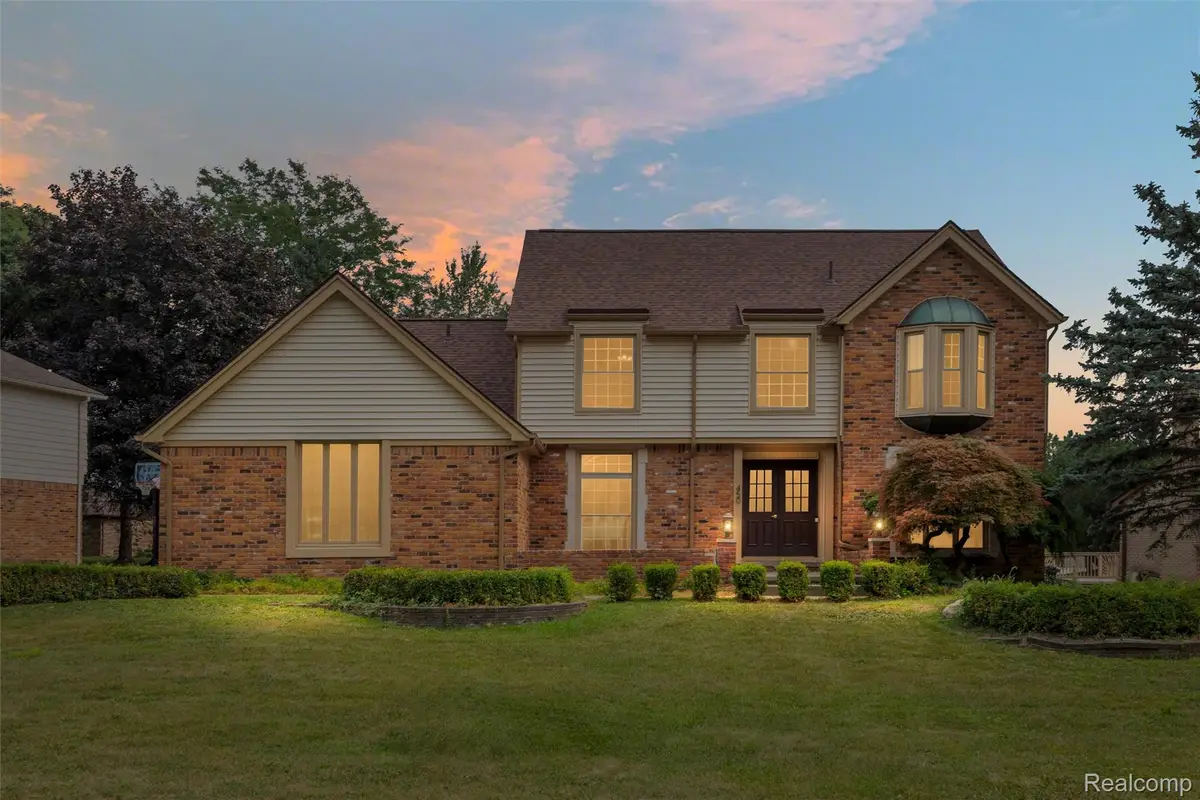 450 Timberline Drive, Rochester Hills, MI 48309 - #1