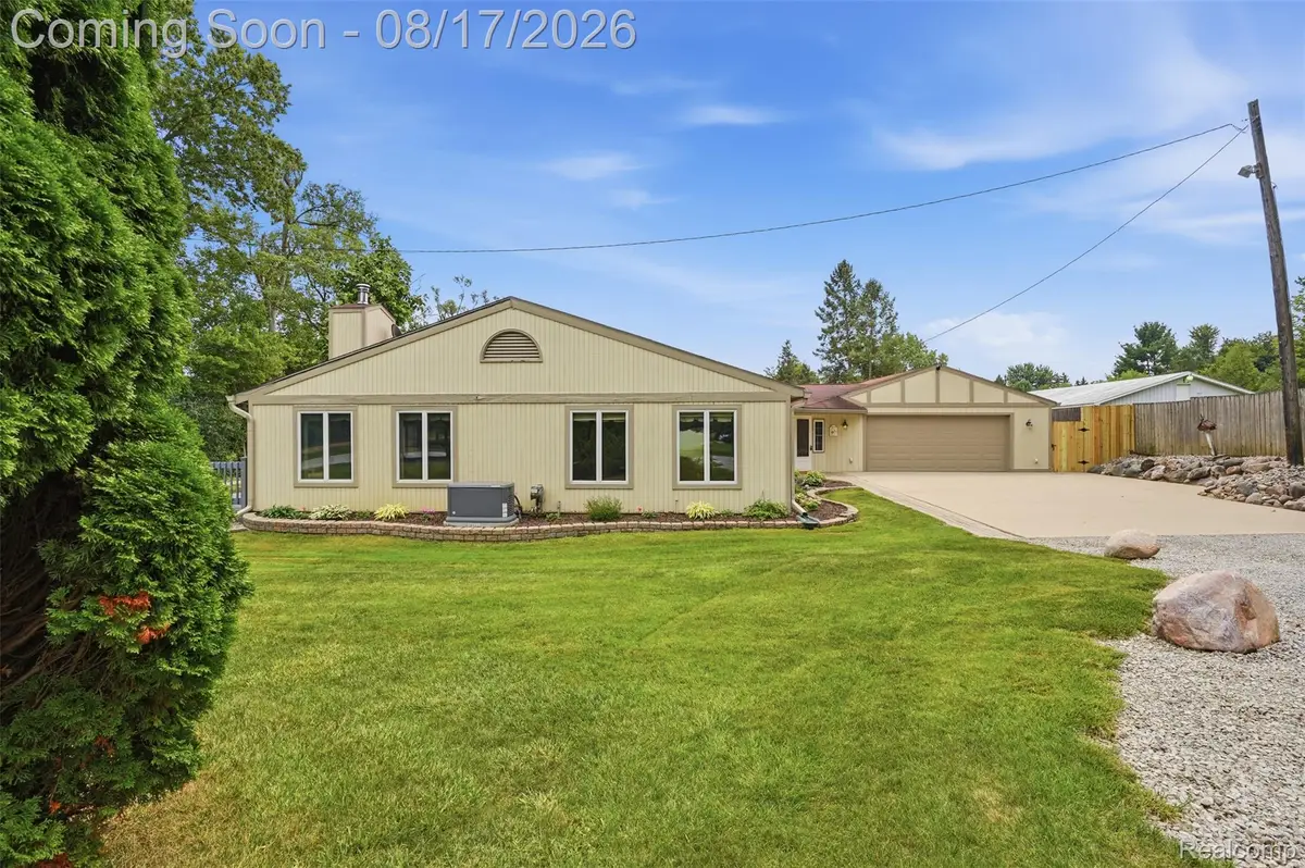 10286 7 Mile Road, Northville, MI 48167 - #1
