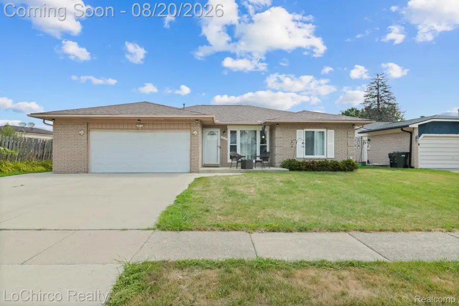 38134 Chatham Court, Sterling Heights, MI 48310 - #2