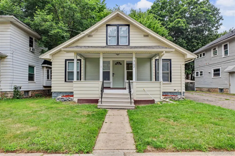 2102 Forest Avenue, Lansing, MI 48910 - #2