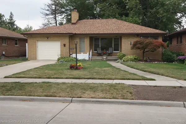 12831 Northfield Boulevard, OakPark, MI 48237