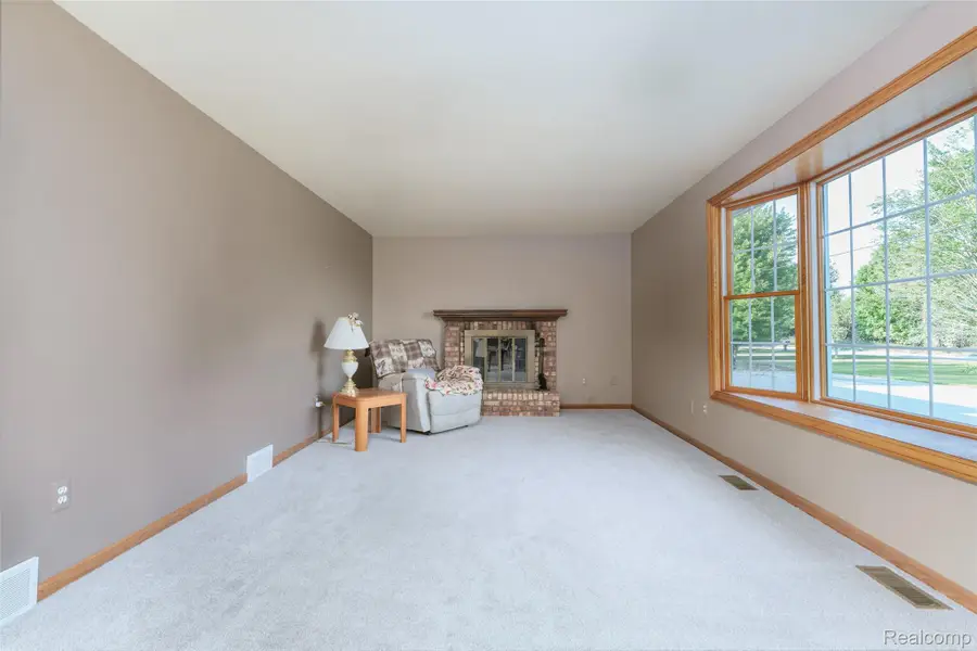 1188 Maxfield Road, Brighton, MI 48114 - #3