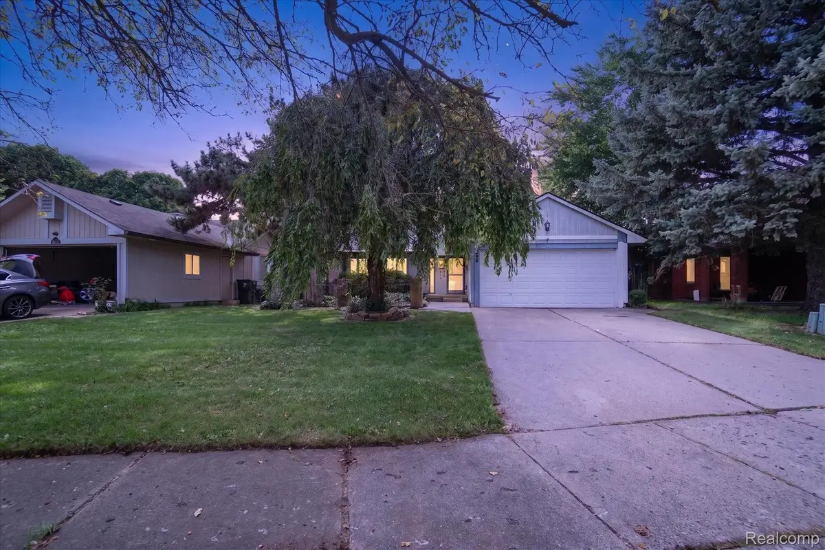 1608 Broad Court, Flint, MI 48503 - #1