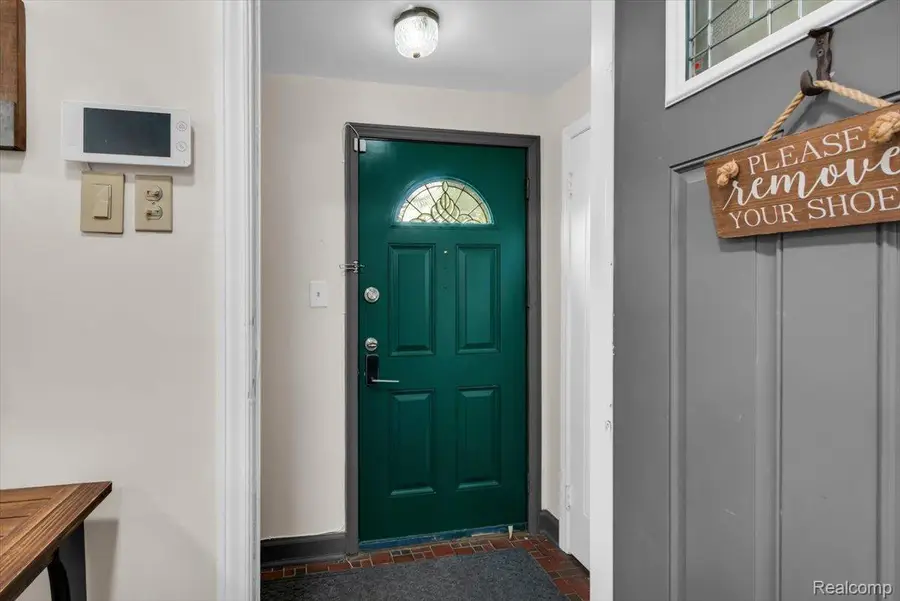 476 Touraine Road, Grosse Pointe Farms, MI 48236 - #3