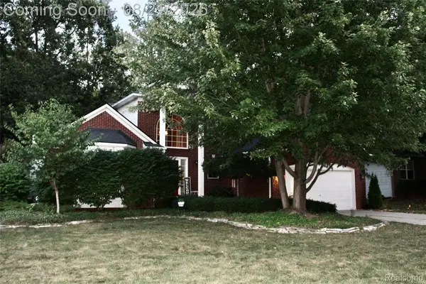 5311 Sandalwood Court, GrandBlanc, MI 48439